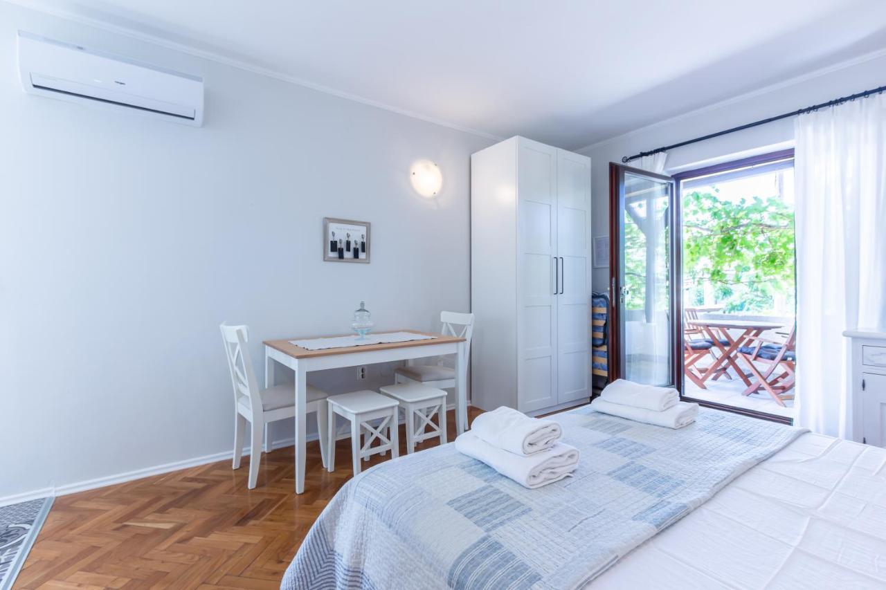 Apartments Vladan With Terrace باشْكا المظهر الخارجي الصورة