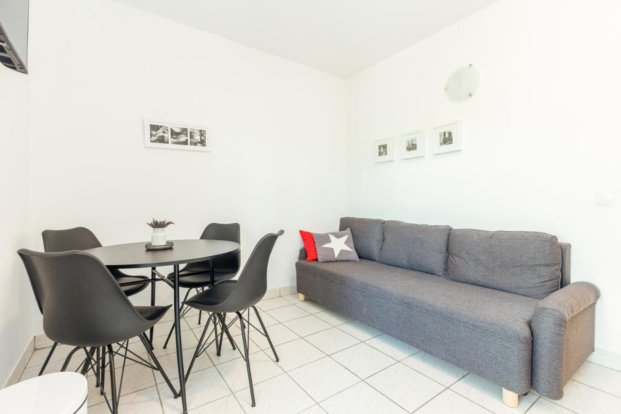 Apartments Vladan With Terrace باشْكا المظهر الخارجي الصورة